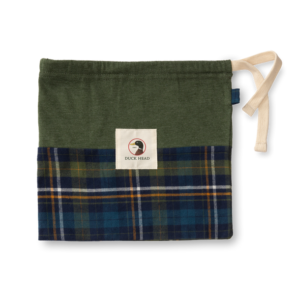 Pine Green Heather color-reveal hover