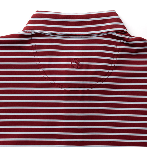 Deep Red color-reveal hover