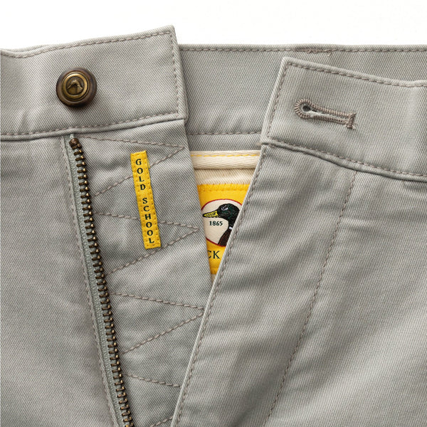 9" Gold School Chino Short - Limestone Grey