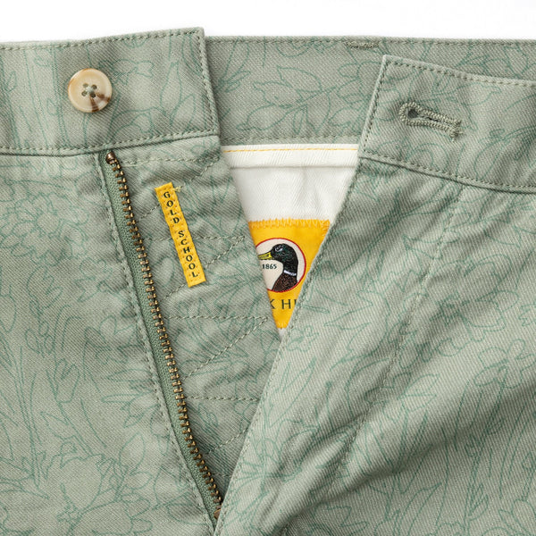 7" Linen Gold School Chino Short - Shadow Green