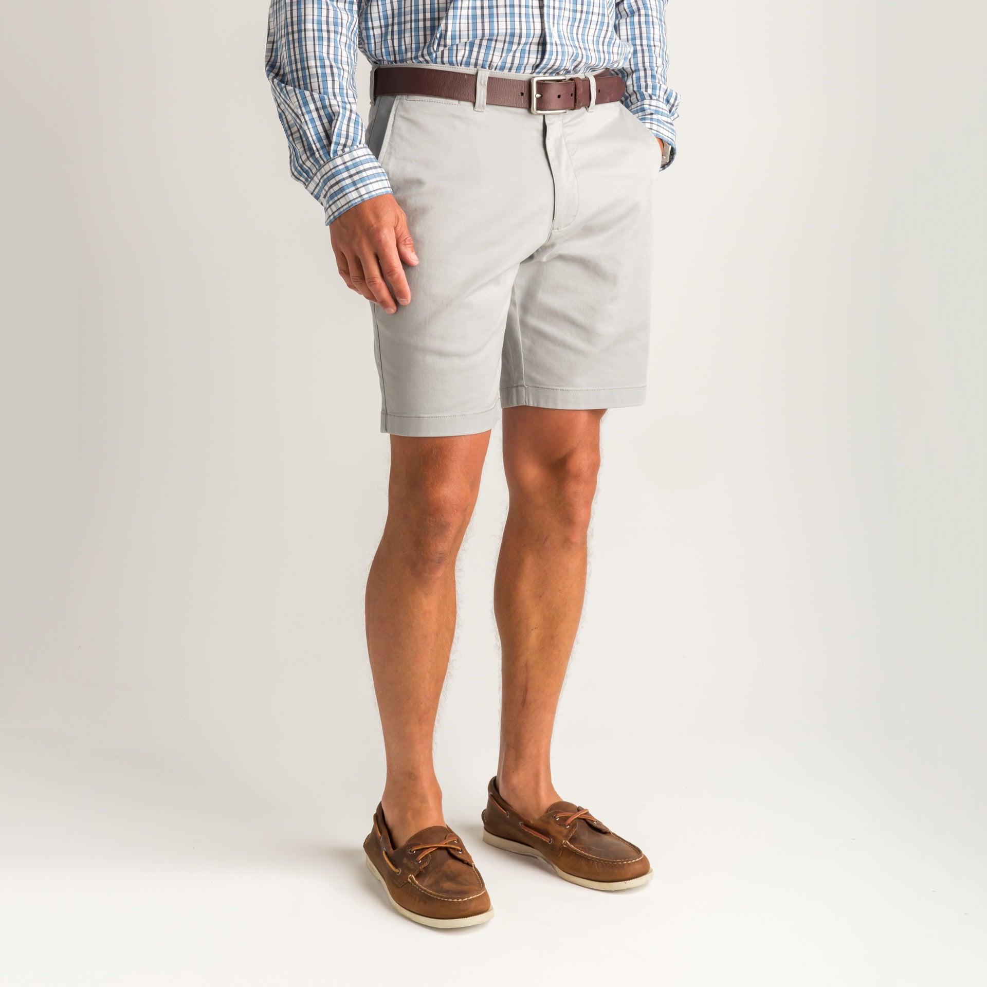 9" Gold School Chino Short - Limestone Gray