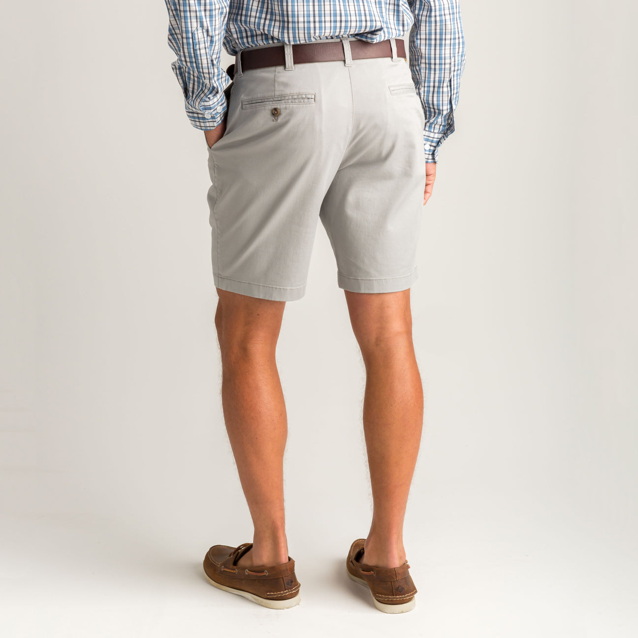 9" Gold School Chino Short - Limestone Gray